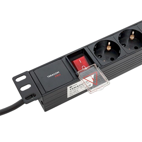 Блок розеток PDU TERACOM PRO 19" 1U 16А/250В 8 розеток Schuko с выключателем шнур питания длиной 2 метра сечение 3x1,5 мм2 вилка Schuko корпус пластик черный